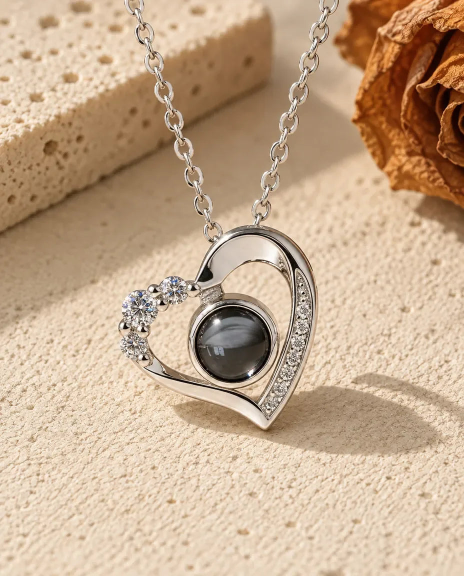 Kette mit Bild - Vorderansicht in Silber