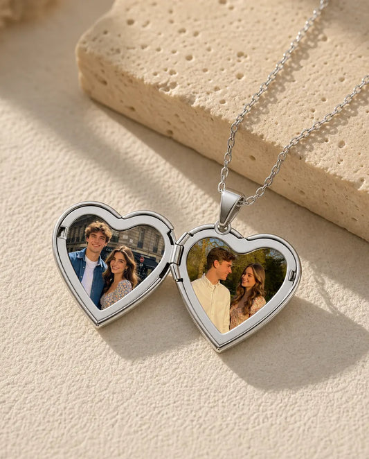 Medaillon mit Foto – Herz mit Blumengravur für 2 Bilder, Silber & Gold, mit Gravur personalisierbar, Geschenk für Sie & Mama